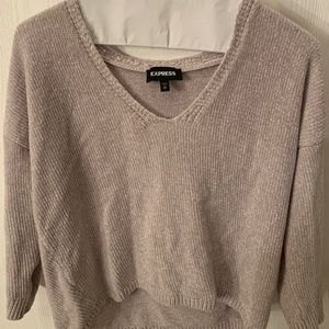 Very comfortable crop top !